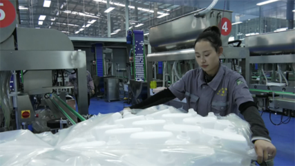 安顺经开区 干字当头 快字为先，一个月高效建成洗衣液生产车间